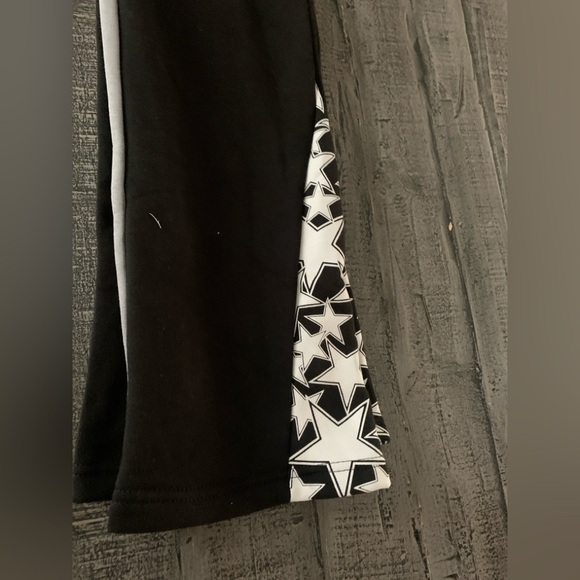 Boohoo Man Large Black Joggers with White and Gray Accent Stars, NWOT - Picture 3 of 4